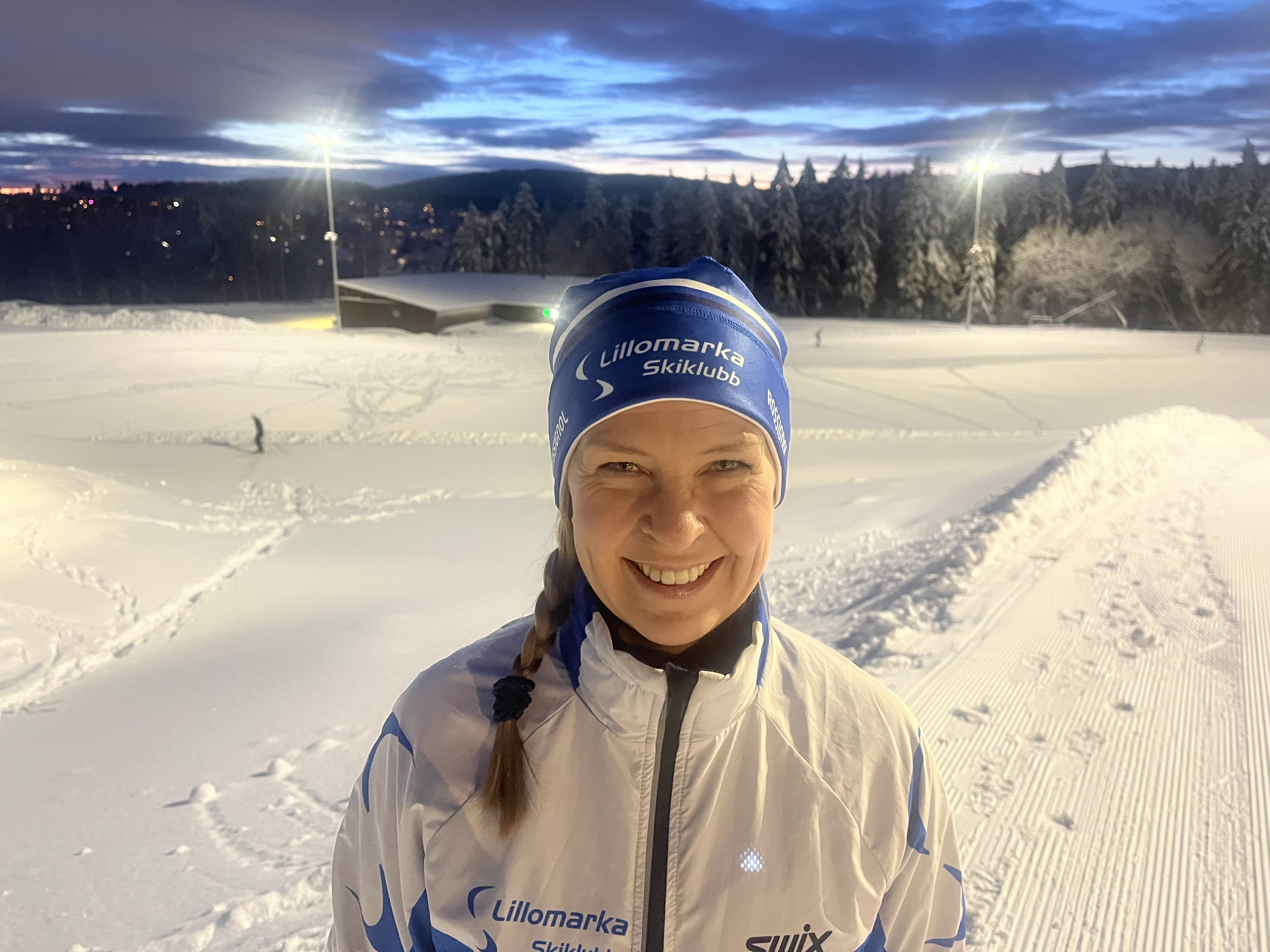 KLARE FOR SKIFEST: Tiril-Friid Hauglund i Lillomarka Skiklubb lover gode forhold når Rossignolrennet går av stabelen lørdag.