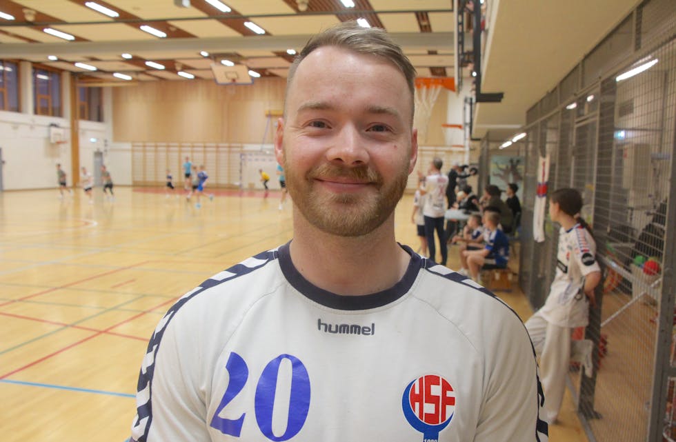 MØNSTRET STERKT LAG: Niklas Reginsson sier til avisa at flere av spillerne vant Partille Cup i fjor sommer. Han sendte et svært talentfull lag ut på banen.