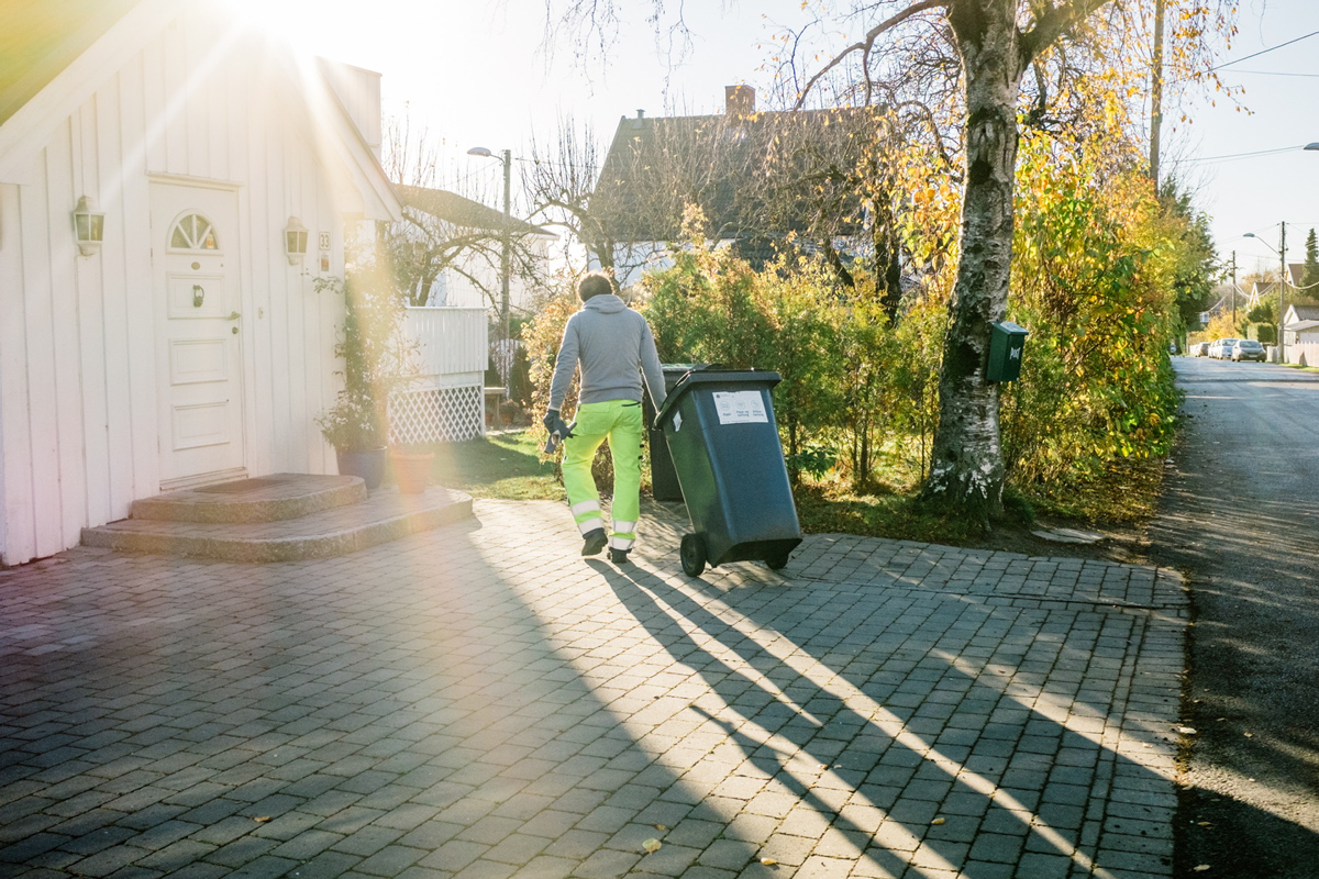 PÅVIRKES: Avfallshentingen i Oslo øst skal i utgangspunktet gjennomføres én gang per husstand i påskeperioden, men innbyggerne må likevel forholde seg til endrede rutetider og færre hentedager enn normalt.