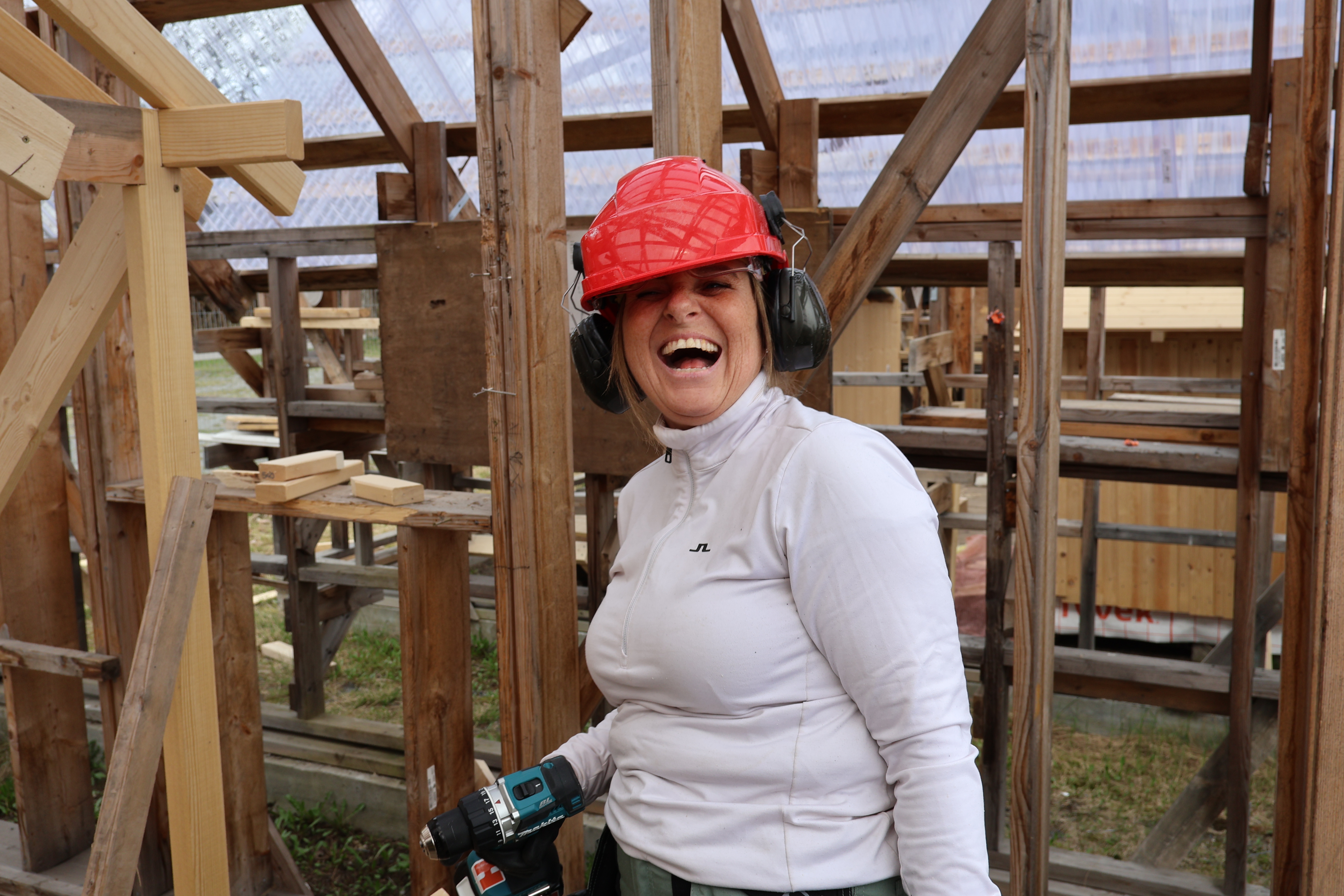 SÅ GLAD BLIR MAN: Anita Leirvik North (H) har fått kjenne på mestringsfølelse.