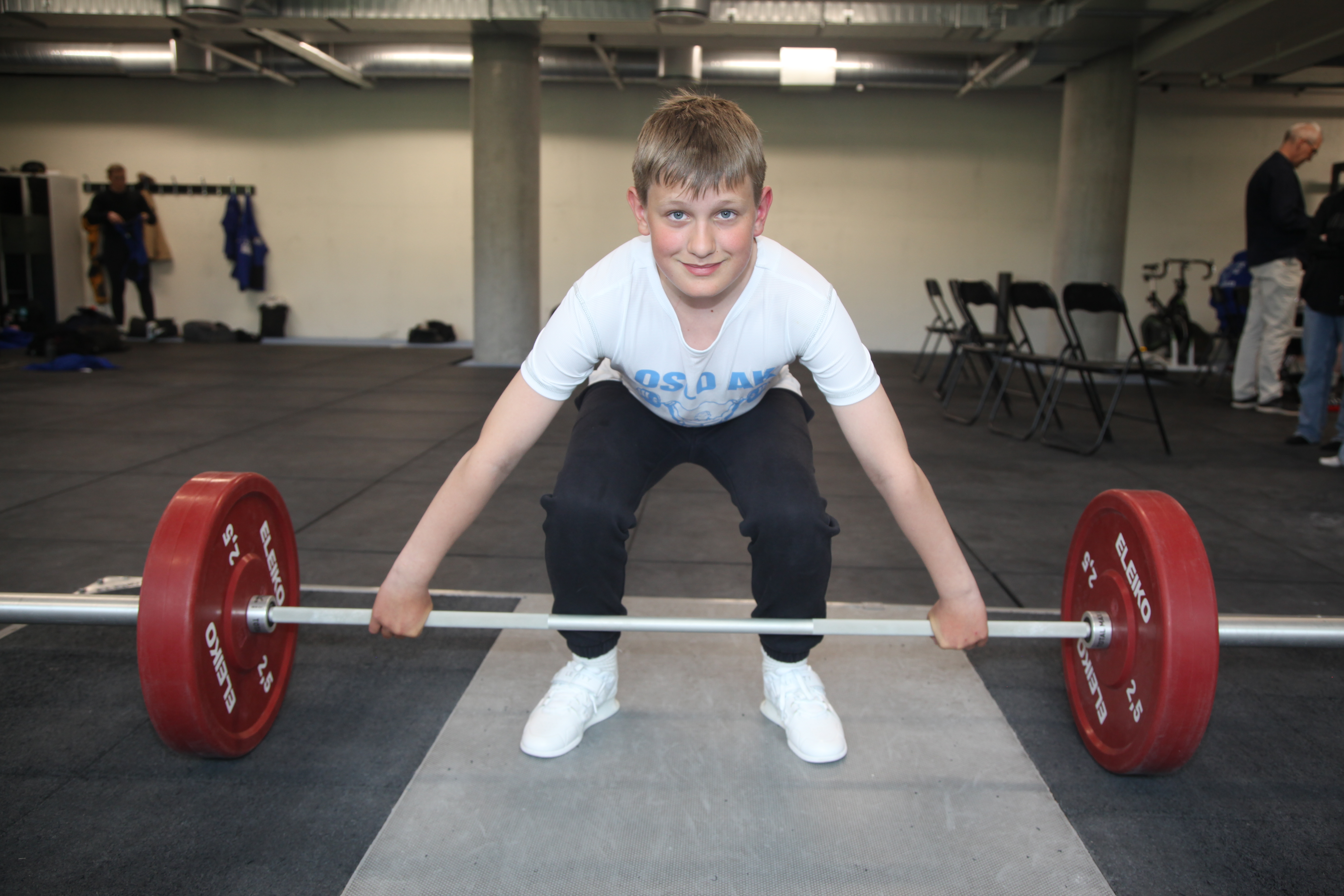 FØRST UTE: Aleksander og Fridtjof (12) er de to første unggutta som satser på vektløfting i Høybråten og Stovner IL.