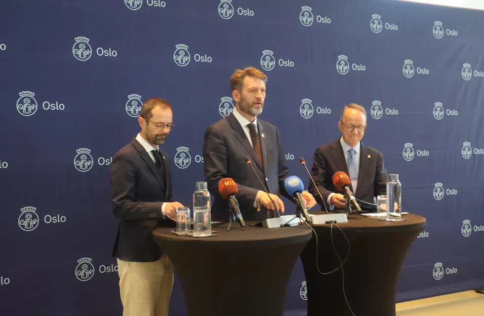 FRISTEN NÆRMER SEG: Siste mulighet til å komme med innspill om navnene på bydelene er søndag 23. august. Her fra pressekonferansen 18. juni, da Hallstein Bjercke (V, f.v.), Eirik Lae Solberg (H) og Oluf Ulseth (H) presenterte forslagene.