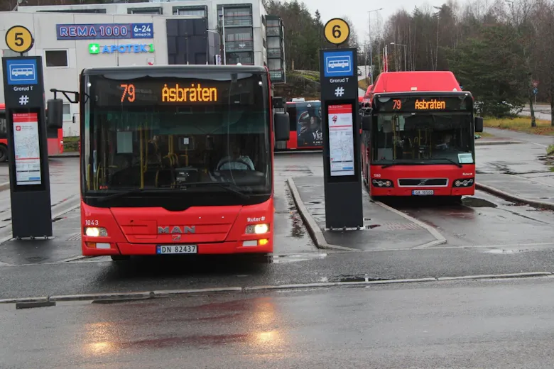 BUSSTUR: En liten gest på 79-bussen gjorde sterkt inntrykk på moren til en autistisk gutt. Illustrasjonsfoto: Akers Avis Groruddalen.