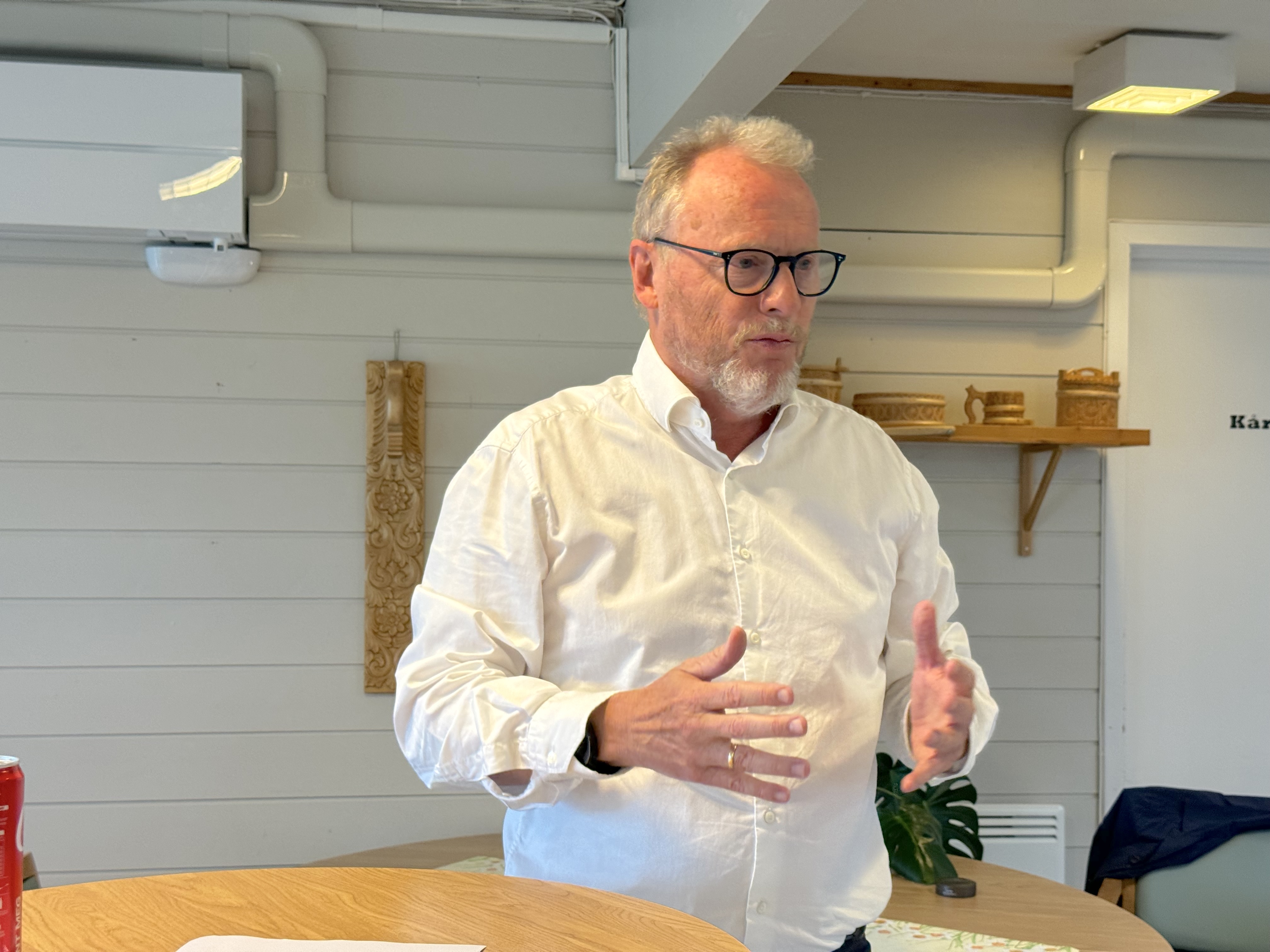 BLIR PÅ AMMERUD: Raymond Johansen og kona flytter fra en bolig på 190 kvadratmeter til en mindre leilighet – men den tidligere byrådslederen holder seg på Ammerud og i nærheten av Lillomarka.